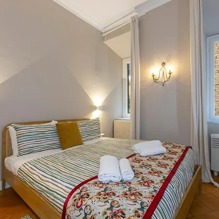 Appartement Baccina 28 *